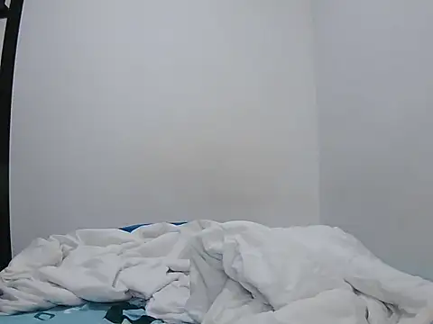 Eduardzmm Show in webcam