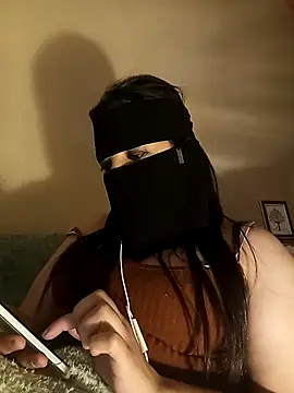 LONA-_- Chat XXX in diretta