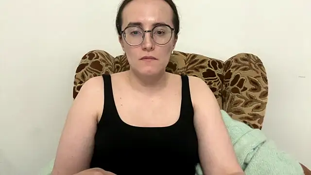 SofiaTease: απευθείας συνομιλία ΧΧΧ