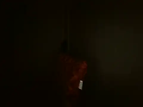 Chat XXX en directo de MakeMeCumAhh