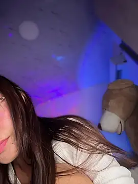 Eveliin_ruiz: онлайн-секс-чат