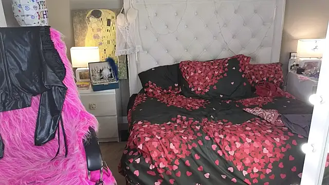 Živý XXX chat RoxalanaStar