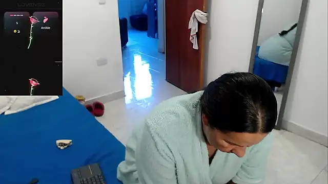 Živý XXX chat LAURA_Foxht