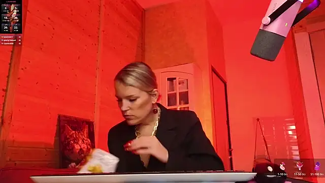 Czat XXX na żywo – Lady_Shine