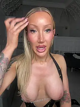 Allana29's Webcam Show