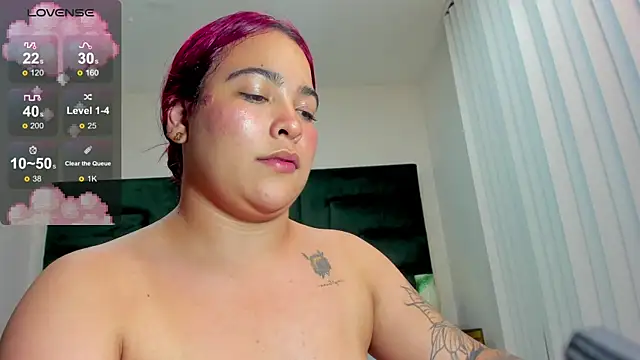 AfroditaVega_ 现场XXX聊天