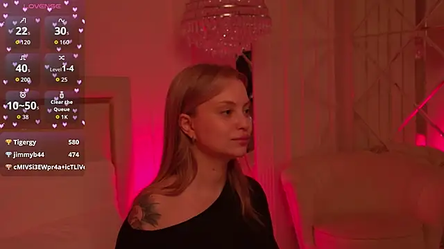 MollyHilton's Live XXX Chat