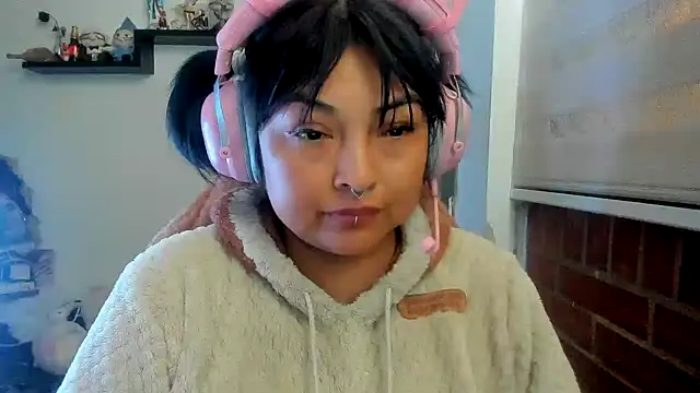 Shaddycute_ live XXX chat