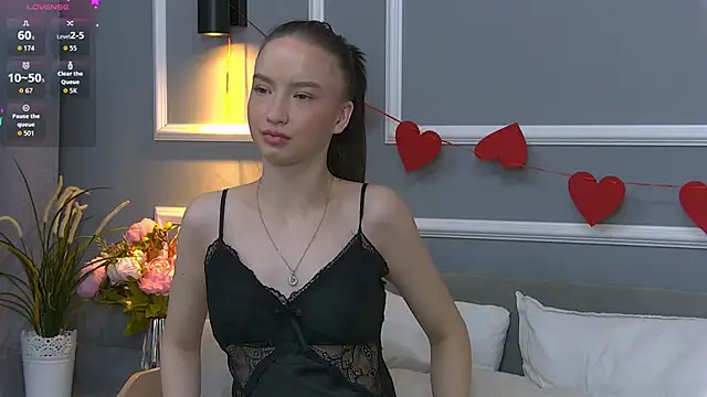 MonaHicks Live XXX-chat