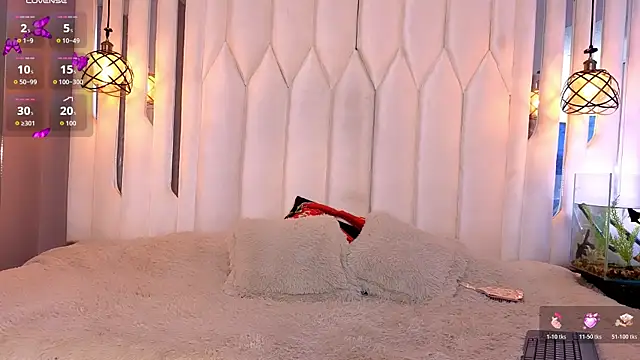 Show modela Megan_Do_Santos na web-kameri