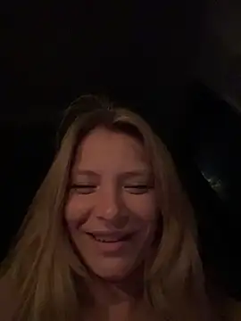 Chat +18 de AnastasiaAniess ao vivo