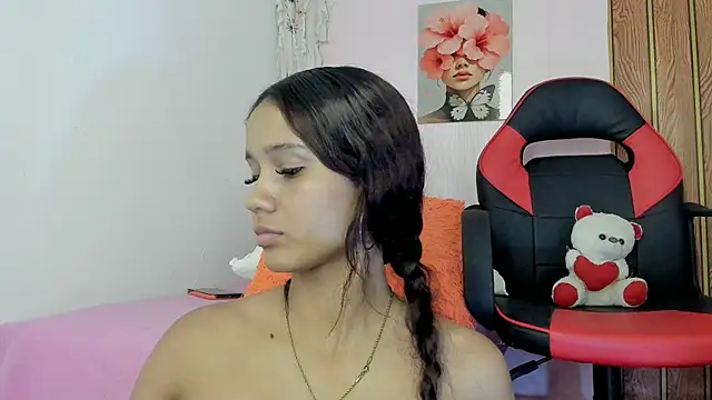 Chat +18 de MarianaManzur ao vivo