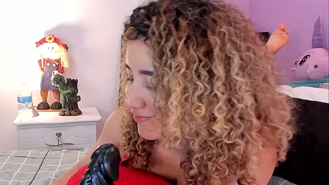 XXX chat uživo modela Charlotte11-11