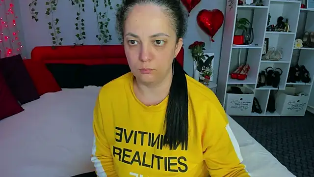 DarlingMilf Chat XXX live