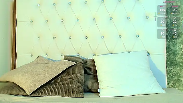 XXX chat uživo modela Tomy_Rox