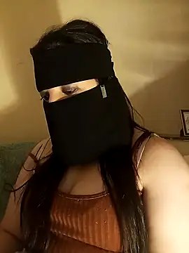 LONA-_- Adlı Modelin Canlı XXX Sohbeti