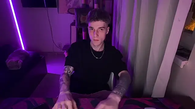 davesinner Show in webcam