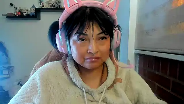 Shaddycute_n Live XXX chat