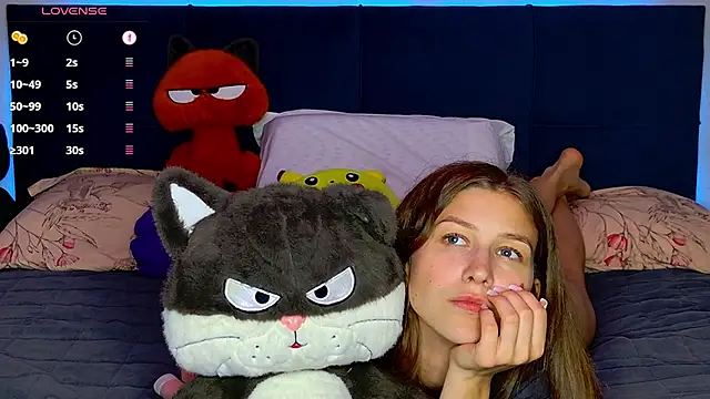 Chat +18 de MissEmilyMiller ao vivo