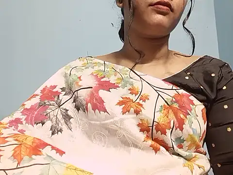 Emma_4433 Adlı Modelin Web Kamerası Şovu