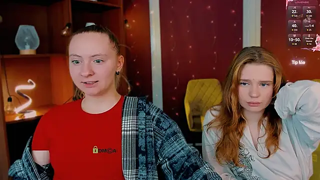 mila_glow1's Live XXX Chat