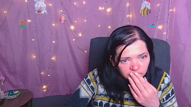 دردشة LauraFinn الجنسية المباشرة