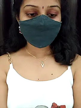 SWEET-H0NEY 现场XXX聊天