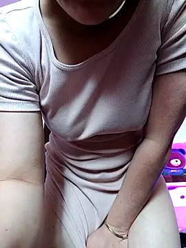 XXX chat uživo modela Sofia-Cam