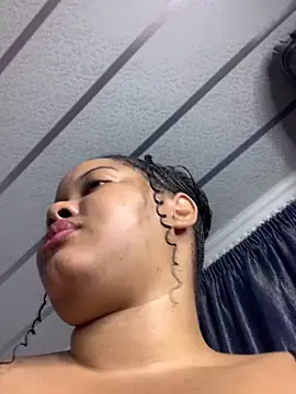 miss_randomly's Live XXX Chat