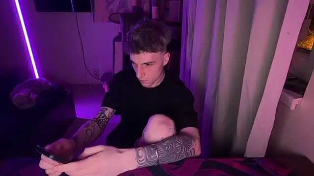 Вебкам-шоу davesinner