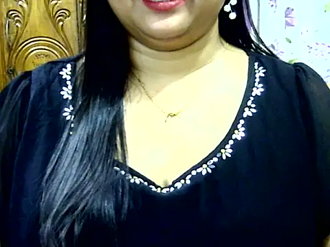 Natasha_pihuのライブXXXチャット