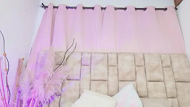 NanyMatrioska's Live XXX Chat