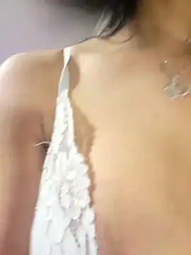 XXX chat uživo modela misscectito13