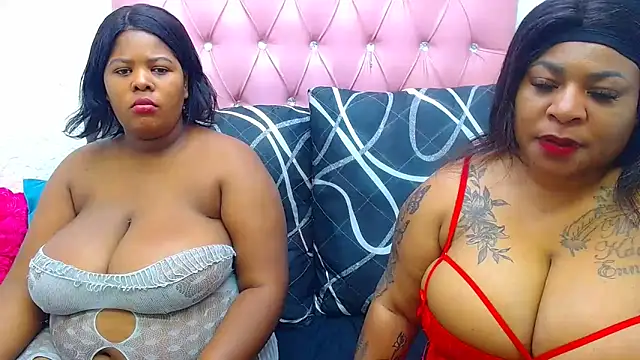 Ebonyhotass26's Live XXX Chat