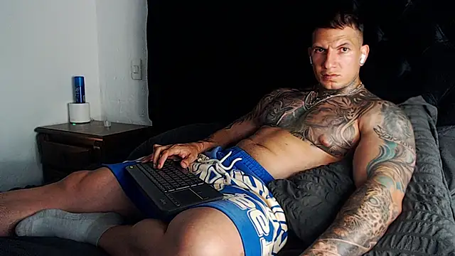 Онлайн чат XXX Shane_Clay