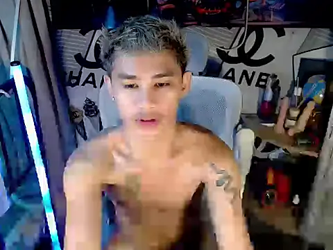 UrPinoyhot Show in webcam