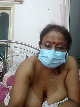 Barna_Love Adlı Modelin Canlı XXX Sohbeti