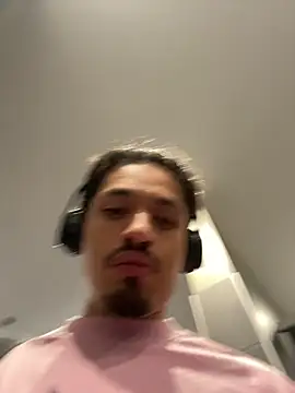 Chat XXX en directo de mrredcorn