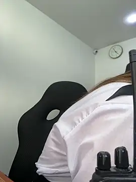 suzy-111 Obrolan Langsung XXX