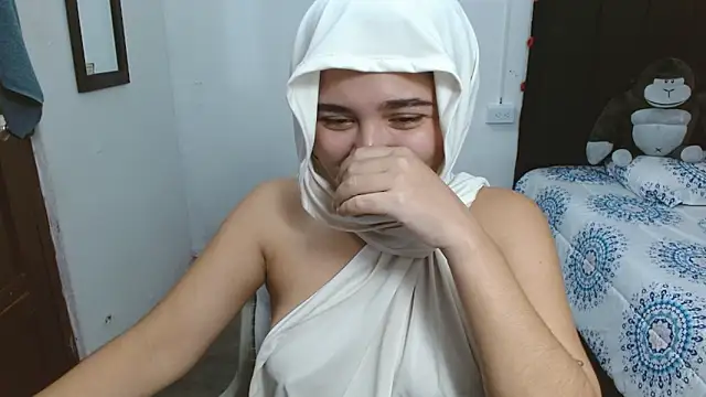 Chat +18 de Thalian ao vivo