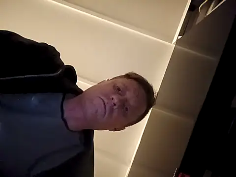 jefflatex45 Chat XXX in diretta