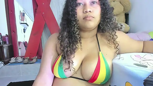 Chatroom XXX en direct de Lunastar02