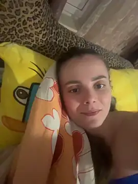 Chat +18 de AlisaKissss ao vivo