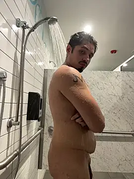 Chatroom XXX en direct de mrredcorn