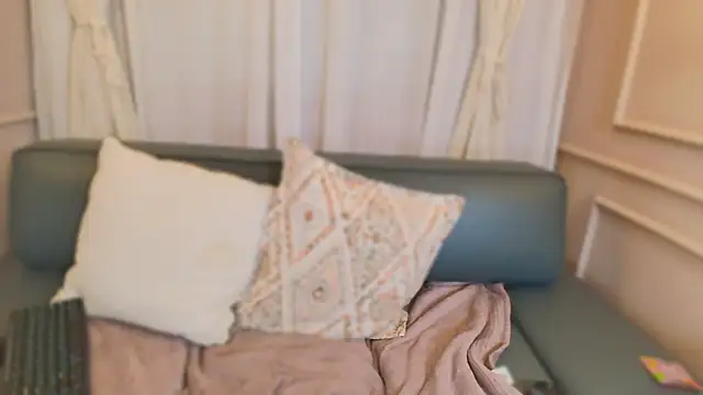 Chat +18 de alison_ferrera_ ao vivo