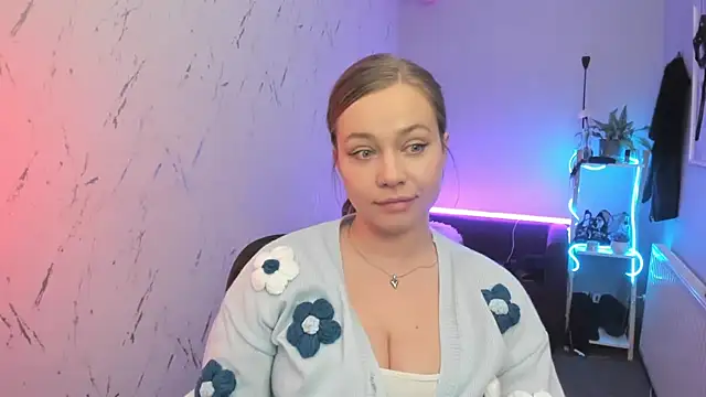 Živý XXX chat holly_xglam