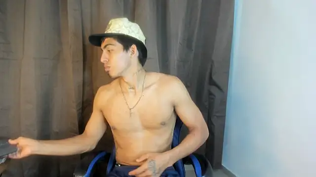 Milo_LatinBoy লাইভ XXX চ্যাট