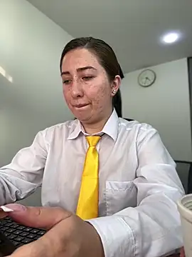 suzy-111n Live XXX chat