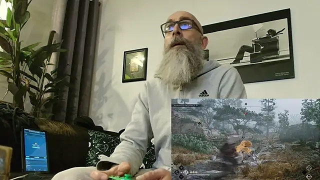 Show modela Kingsscepter na web-kameri