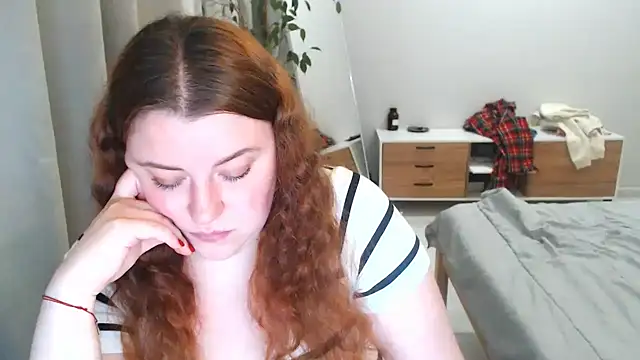 PolinaSalvatore Chat XXX live